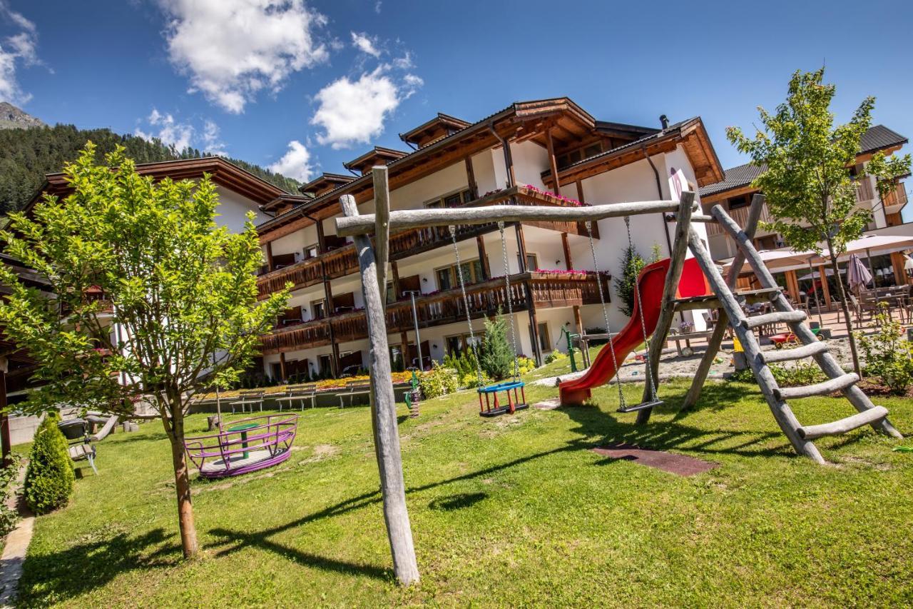 Familienhotel Viktoria Ultimo Exteriér fotografie