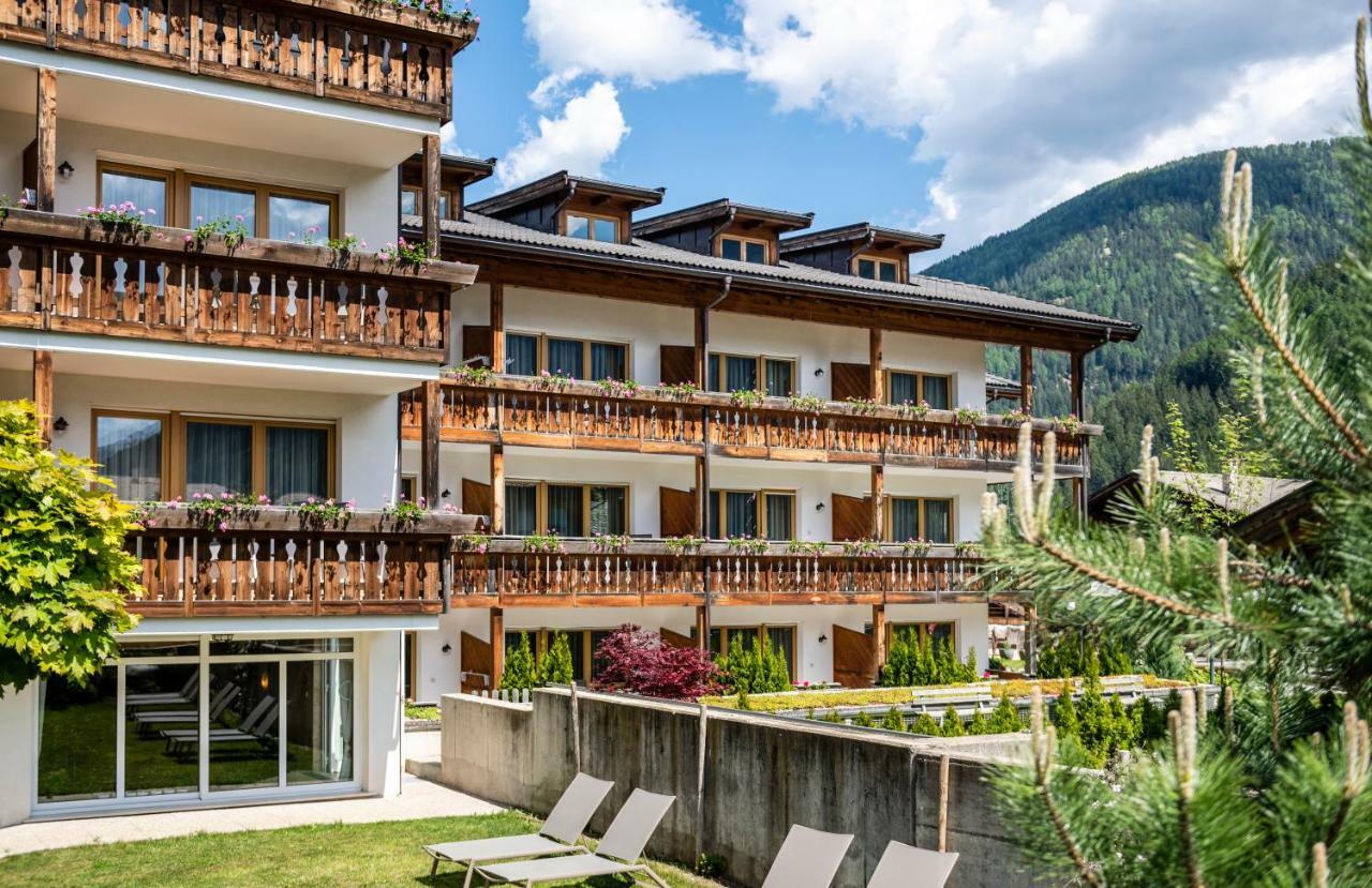 Familienhotel Viktoria Ultimo Exteriér fotografie