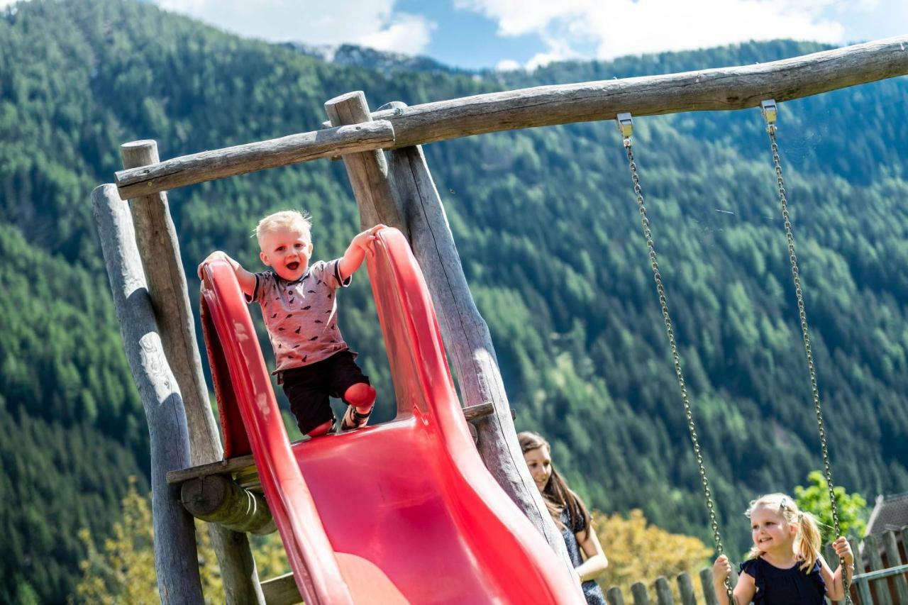 Familienhotel Viktoria Ultimo Exteriér fotografie