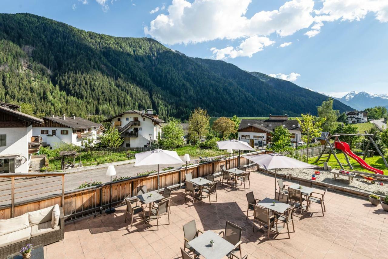 Familienhotel Viktoria Ultimo Exteriér fotografie